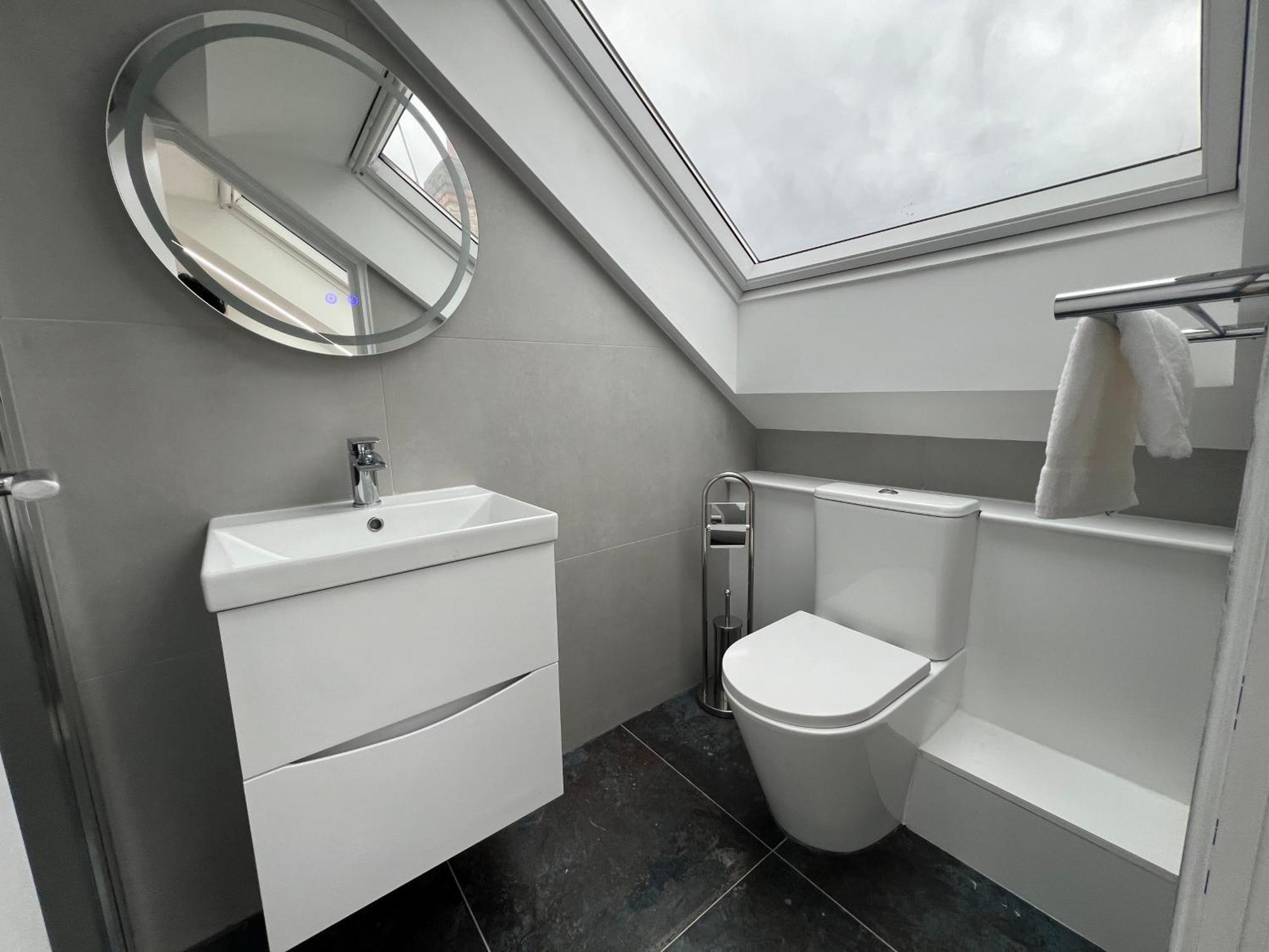 Luxurious London Studios Гарроу Екстер'єр фото